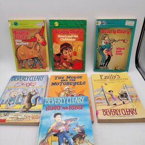 BEVERLY CLEARY Lot of 7 Vintage to Now Chapter Books Ages 9 - 12 Youth